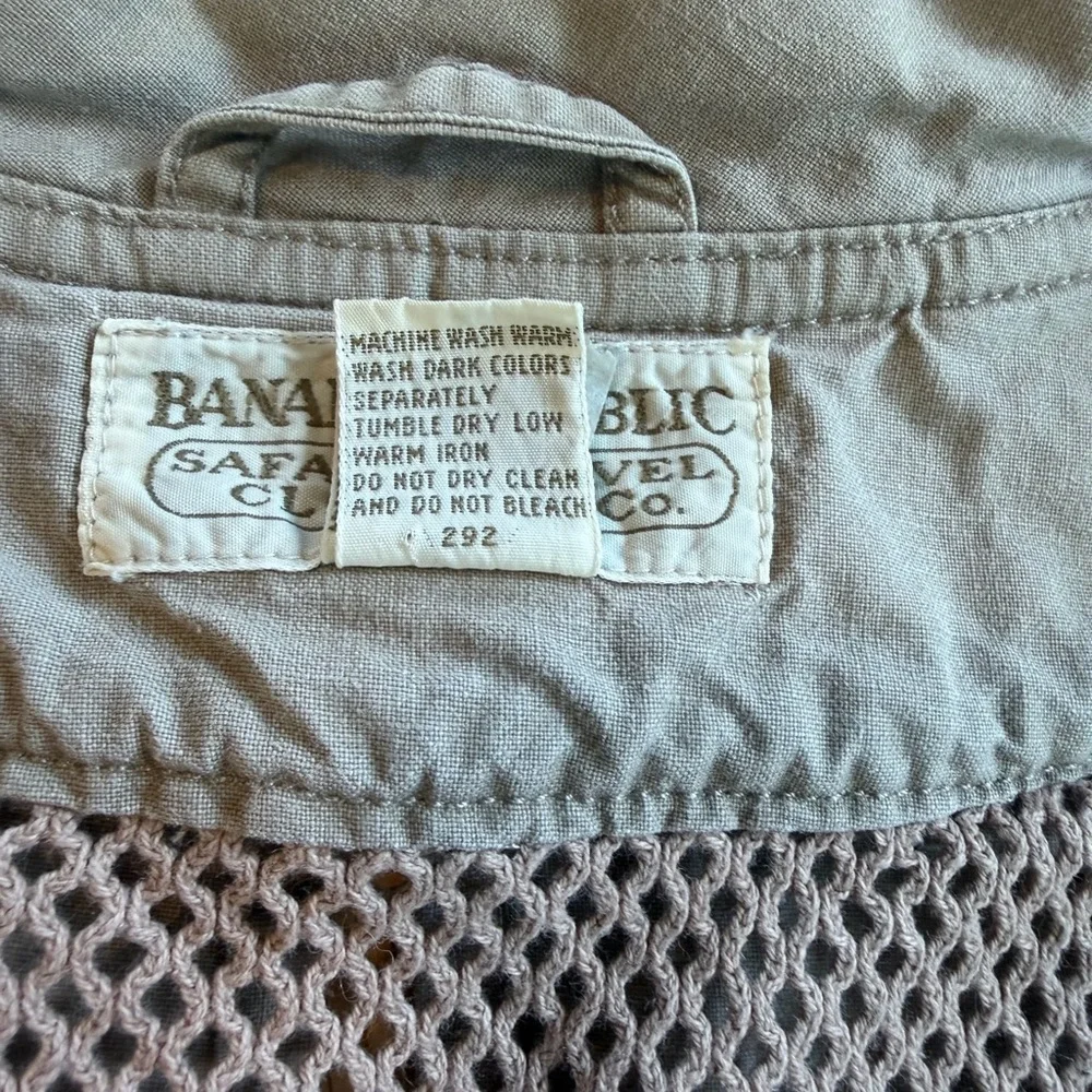Vintage Banana Republic Safari & Travel Co. Hunting Fishing Khaki Vest Size XL